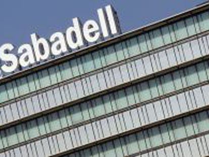 Sabadell vende dos carteras de créditos por 41,2 millones