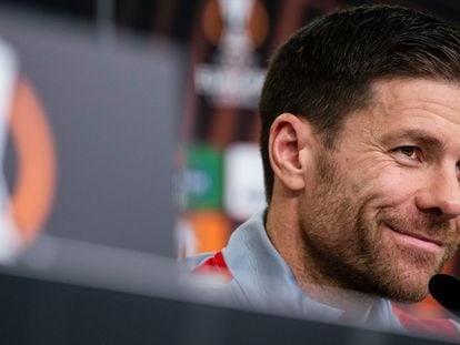 Xabi Alonso, este miércoles, en una rueda de prensa como entrenador del Bayer Leverkusen.