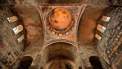 Interior de la iglesia bizantina de Santa Sofía, en Trabzon, en la región turca de Trebisonda.