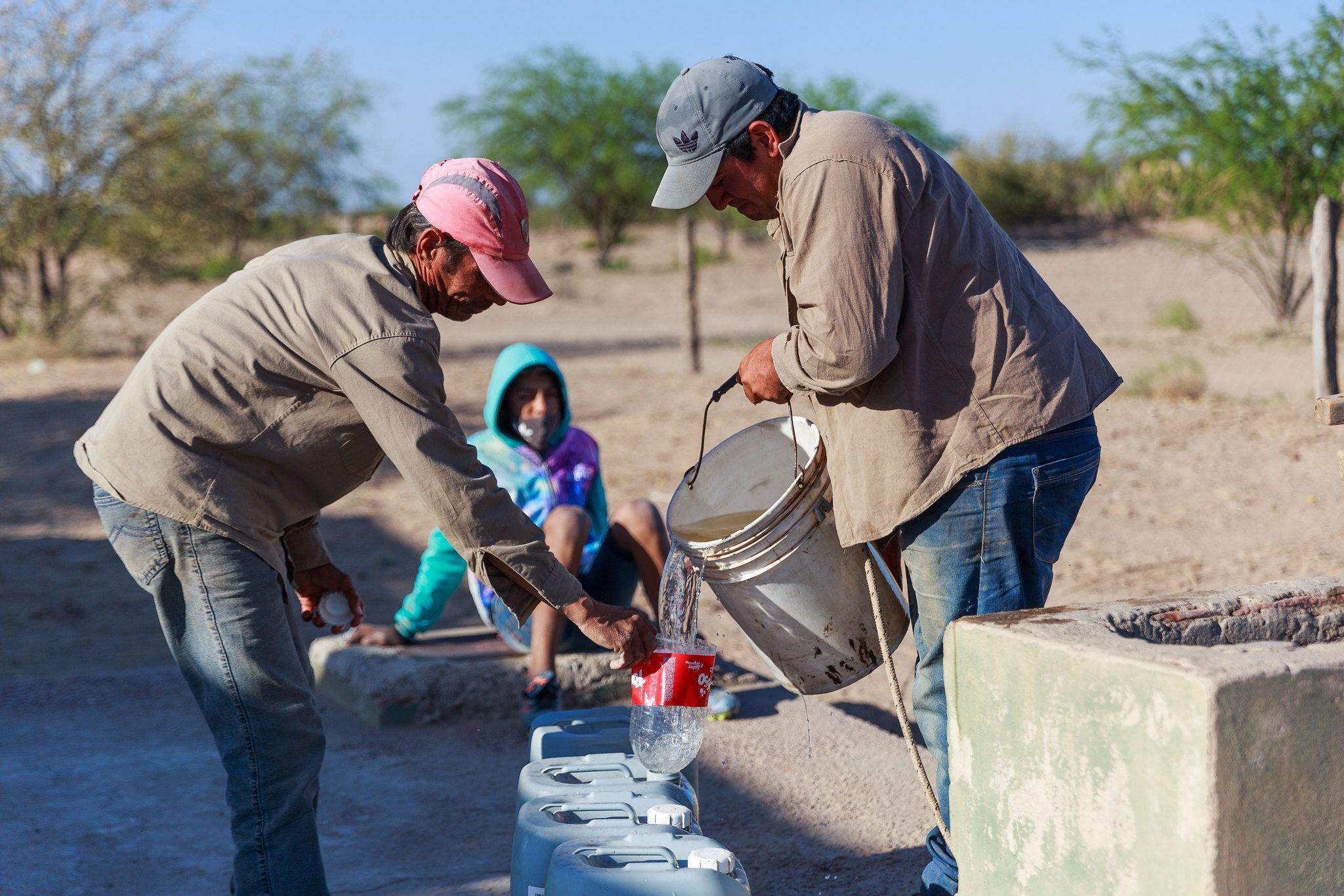 En el departamento de Avellaneda, en la provincia de Santiago del Estero, casi la totalidad de los habitantes no cuenta con infraestructura suficiente para el almacenamiento de agua.