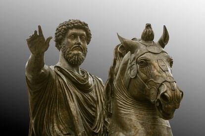 Estatua ecuestre de Marco Aurelio, en la plaza del Capitolio de Roma. Copia de un original en bronce del siglo II a.C. expuesto en los Museos Capitolinos.