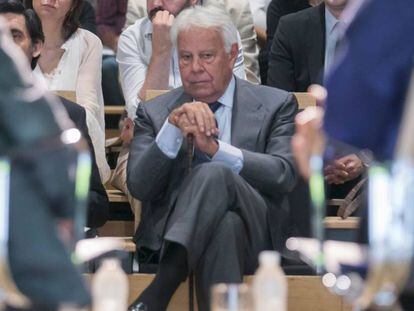 Felipe González, en la presentación de su archivo en Madrid.