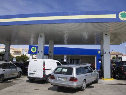 Imagen de una gasolinera en Ayamonte (Huelva)