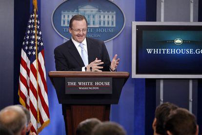 El secretario de comunicación de la Casa Blanca, Robert Gibbs, durante la rueda de prensa.