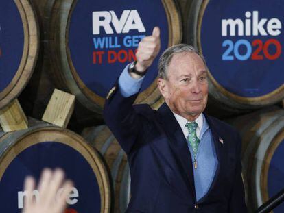 Michael Bloomberg durante un acto de campaña en Virginia el pasado sábado. En vídeo, análisis de la candidatura de Bloomberg.