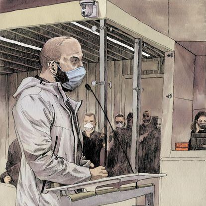 Abdelmajid Bakkali, hermano del acusado Mohamed Bakkali, durante su testimonio en el juicio del 13 de noviembre ante el tribunal especial de lo penal en París, el 26 de enero de 2022.  Foto: Ivan Brun (le Monde)