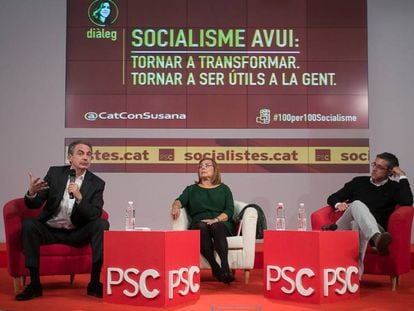 Zapatero (izquierda) y Madina (derecha), durante el acto en el PSC.