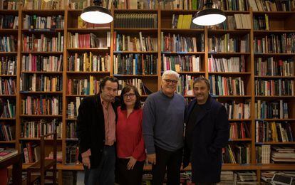 Desde la izquierda, Héctor Faver, Soledad Luque, José María 'Chato' Galante y Eduard Fernández.