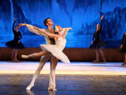Una escena de &#039;La bella durmiente&#039;, interpretada por el Usmanov Classical Russian Ballet. 
