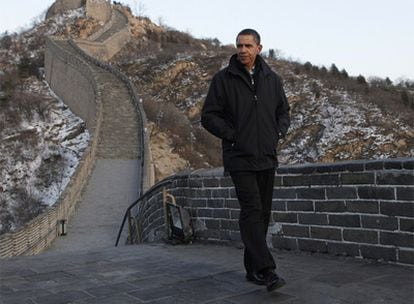 Barack Obama, ayer en la Gran Muralla china.