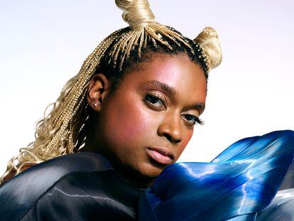 Lotic ha participado en She Makes Noise.