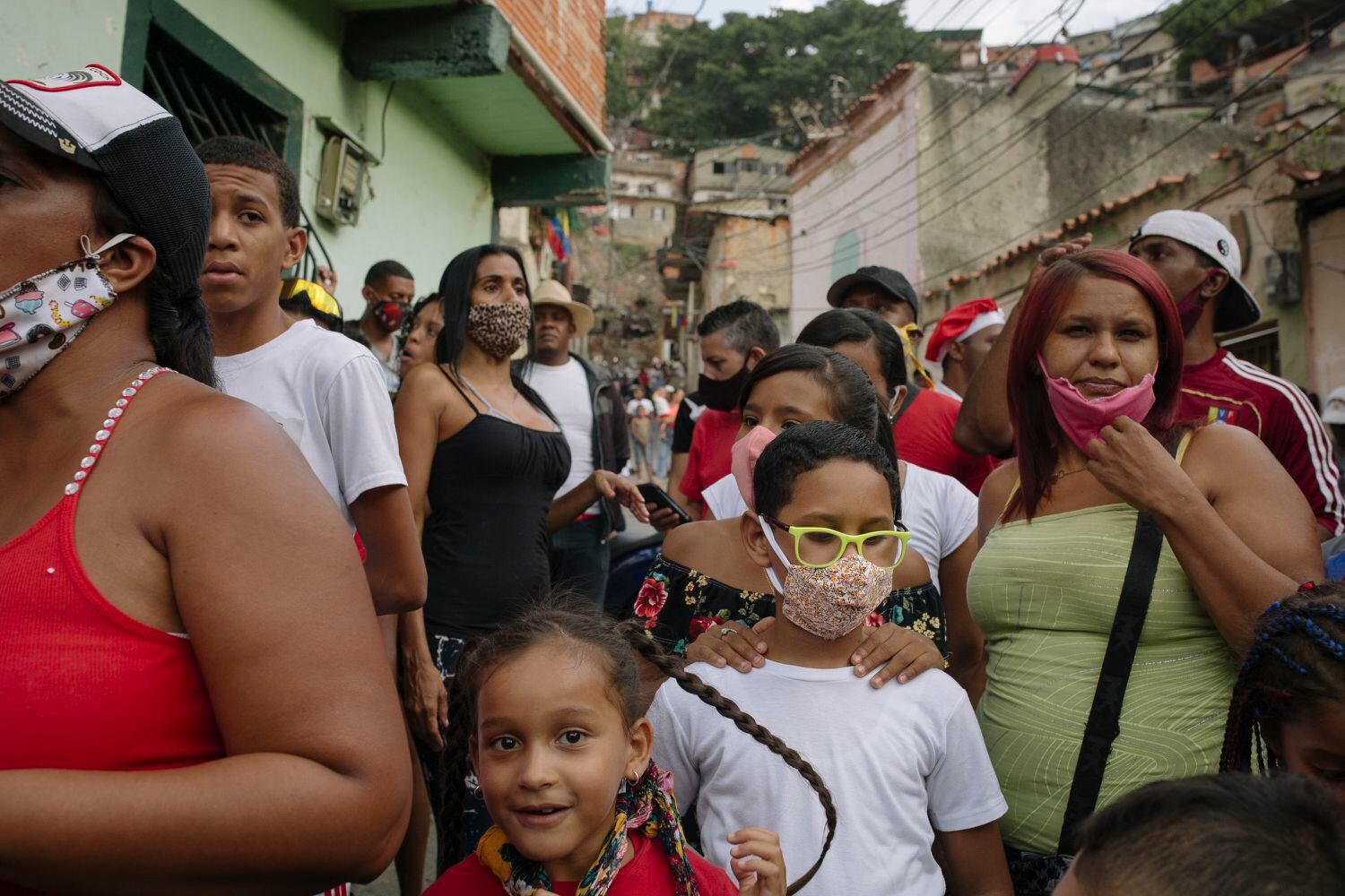 Vecinos de San Agustín del Sur (Caracas), en las fiestas de San Juan Bautista.