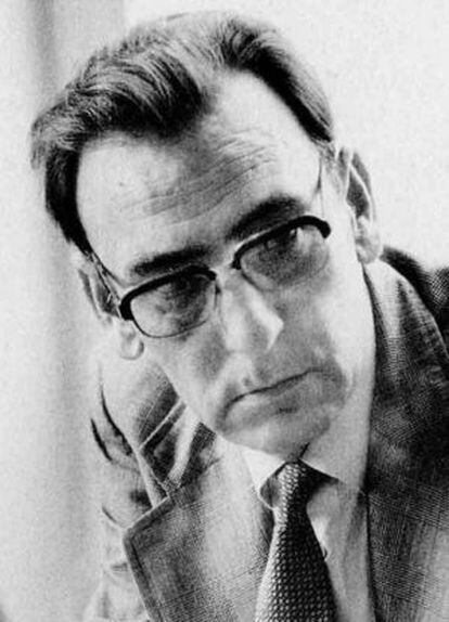 El poeta Carlos Sahagún.