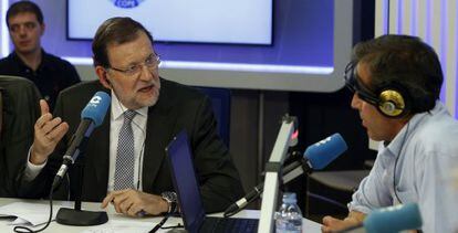 Mariano Rajoy durante su participación como comentarista en la COPE.