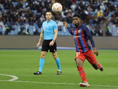 Ansu Fati marca el segundo gol del Barcelona ante el Betis en la semifinal de la Supercopa de España el pasado jueves.