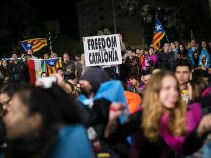 La Comisión Europea dice que confía en Rajoy para superar la crisis en Cataluña
