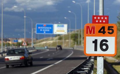La autopista M-45, una de las arterias principales de Madrid.
