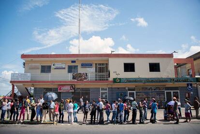 Fila en un supermercado en Ciudad Bolívar (Venezuela) el pasado diciembre.