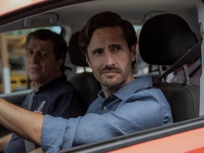 David Lorente y Juan Diego Botto en 'No me gusta conducir'.
