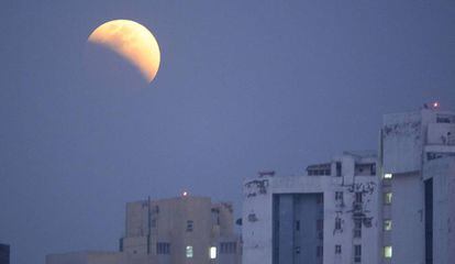 Eclipse lunar desde en Calcuta