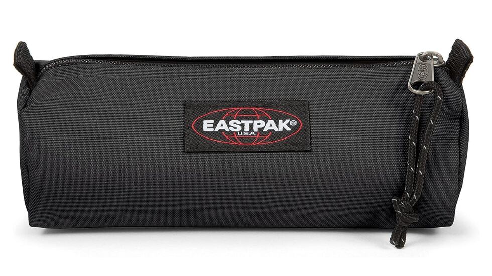 Estuche escolar de Eastpak, modelo sencillo y básico con un compartimento y cierre de cremallera