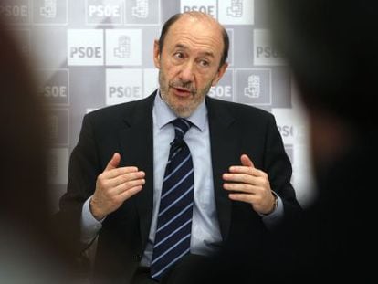 El secretario general del PSOE, Alfredo Pérez Rubalcaba, en un acto de partido celebrado en Madrid.