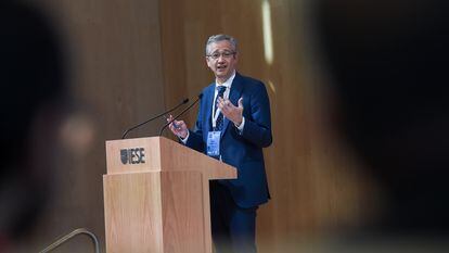 Pablo Hernández de Cos, gobernador del Banco de España, durante su intervención en el foro IESE Banking, este miércoles en Madrid.