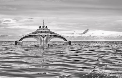 La silueta del 'Adastra', una de las imágenes del libro de Assouline 'Yachts: The Impossible Collection'.