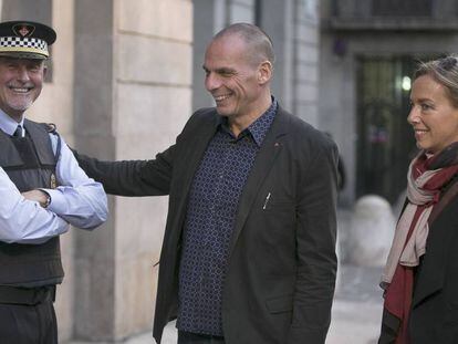 Varufakis i la seva dona, a Barcelona l&#039;octubre passat.