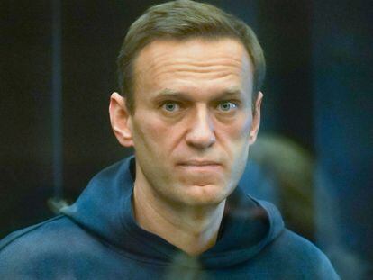 Alexéi Navalni durante la vista judicial en el Tribunal Municipal de Moscú, en febrero.