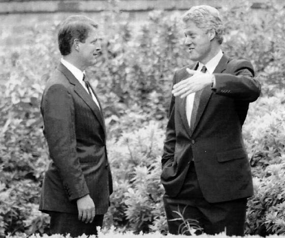Bill Clinton y Al Gore, antes de tomar posesión como presidente y vicepresidente, en noviembre de 1992.