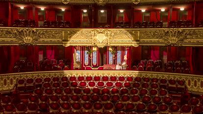 Vista desde el escenario del Palco de Honor, del Palais Garnier de París.