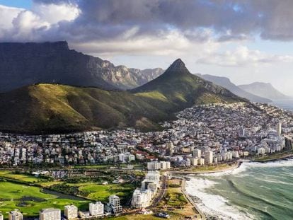 Table Mountain, la imagen m&aacute;s famosa de Ciudad del Cabo.