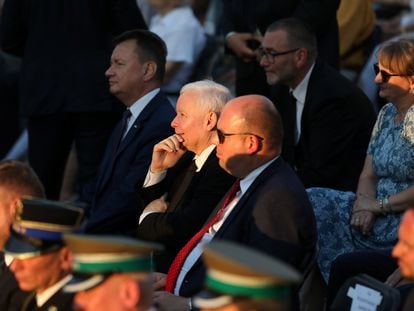 Jaroslaw Kaczynski, líder del partido Ley y Justicia (PiS), asiste a las conmemoraciones del 77º aniversario del levantamiento de Varsovia en la capital polaca, el pasado 31 de julio.