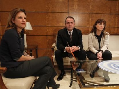 Paula S&aacute;nchez de Le&oacute;n, Jorge Alarte y Cristina Moreno, esta ma&ntilde;ana.