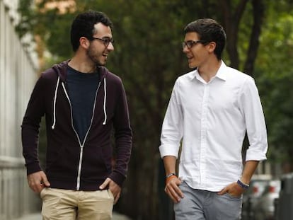 Juan Pablo Carrasco (derecha) y &Aacute;lvaro Cerame, presidente y vicepresidente dela Coordinadora de Estudiantes de Medicina. 