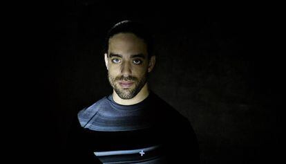 El pianista de jazz Cameron Graves.