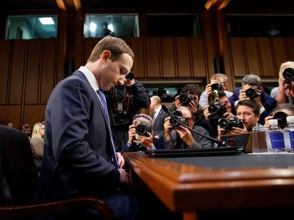 Mark Zuckerberg testifica ante el Congreso de Estados Unidos, en abril de 2018.