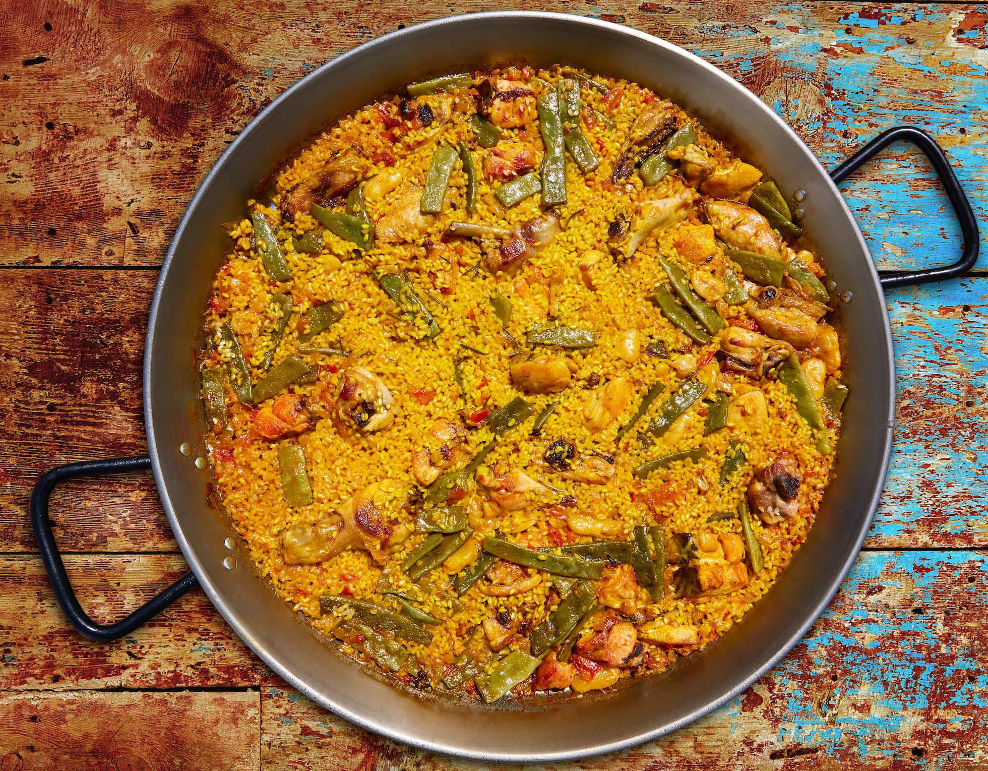 What Is Paella Valenciana Served With