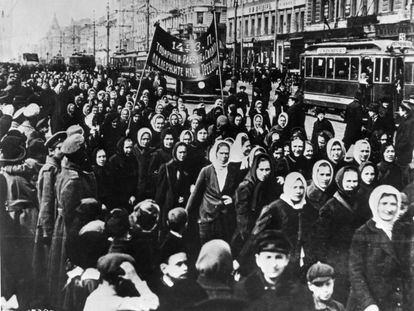 El Día de la Mujer de 1917 en Petrogrado (ahora San Petersburgo).