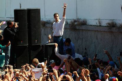 El presidente de la Asamblea Nacional de Venezuela, el opositor Juan Guaidó, en un cabildo abierto.