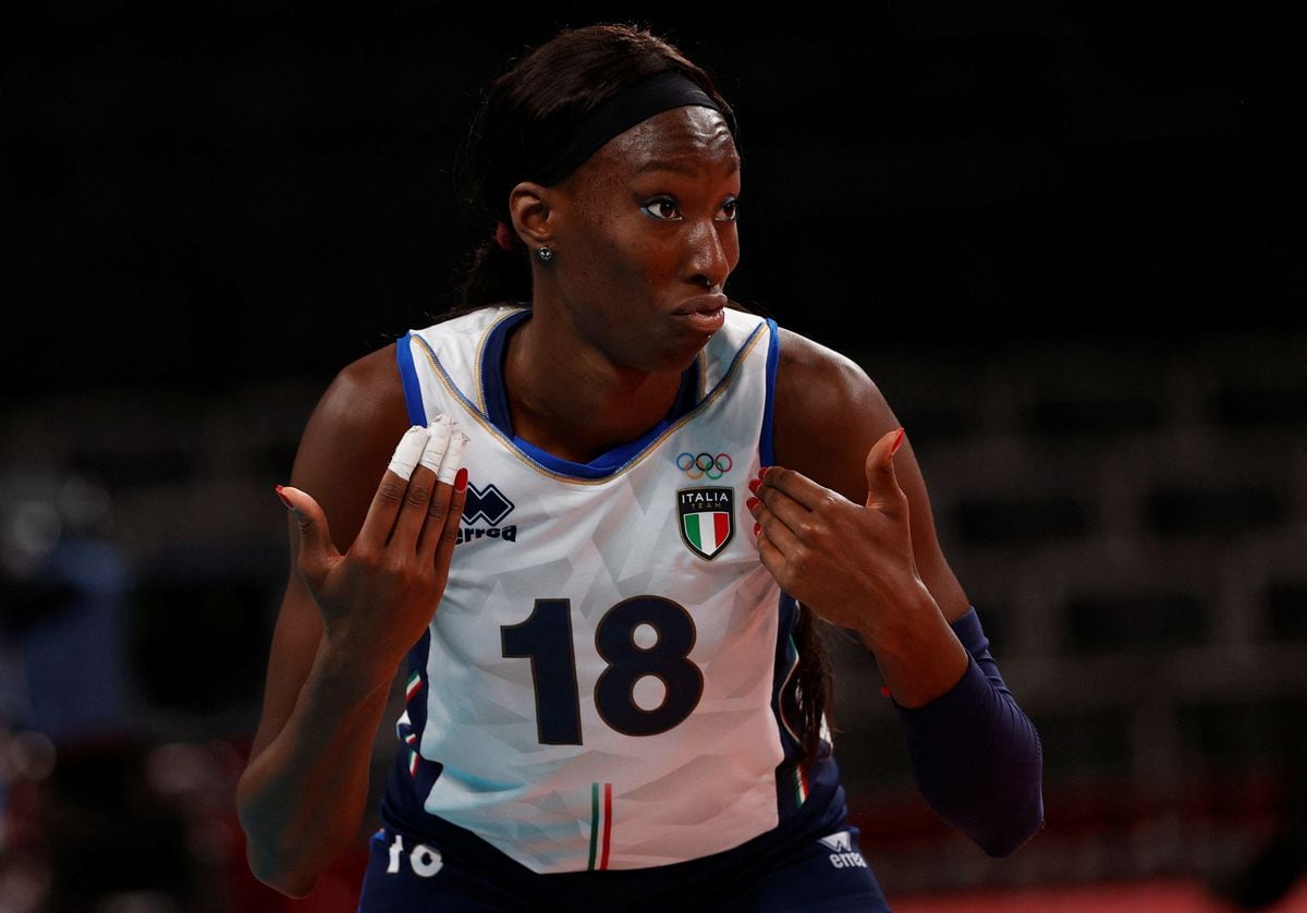 Paola Igono, portabandiera del CIO alle Olimpiadi, lascia l'Italia di pallavolo stufa del razzismo |  Gli sport