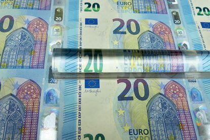 Proceso de producción de los nuevos billetes de 20 euros.