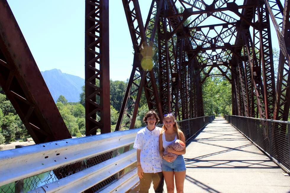 El puente de tren abandonado que cruza el Snoqualmie.