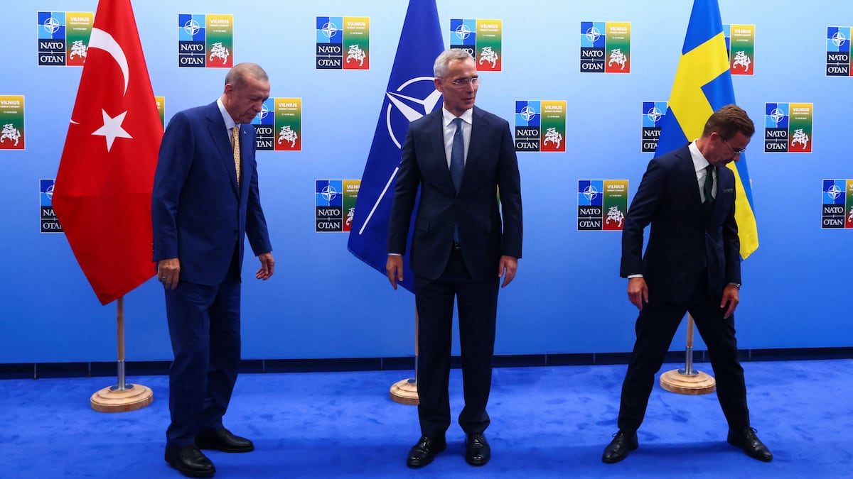 Erdogan se compromete a desbloquear la adhesión de Suecia a la OTAN |  Internacional