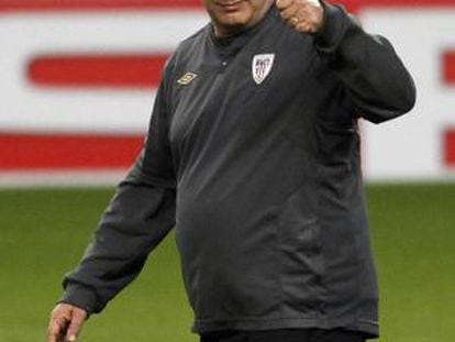 Bielsa, durante un entrenamiento.