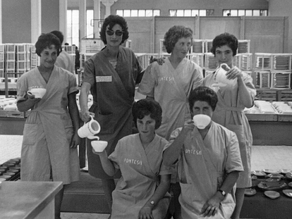 Las trabajadoras de Pontesa, en una imagen de la película 'Nación'.