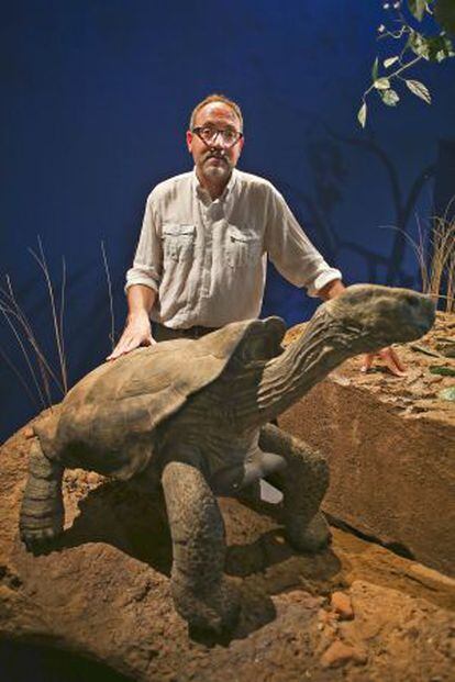 Serrallonga, a l’exposició sobre Darwin al Museu Marítim.