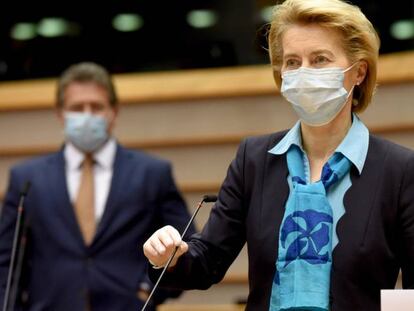 La presidenta de la Comisión Europea, Ursula von der Leyen.
 
 
 