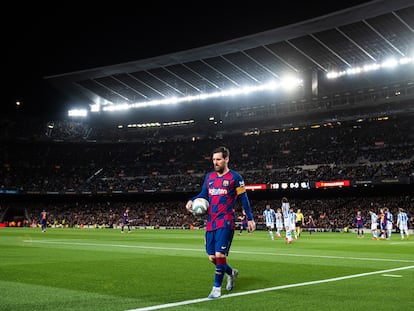 Messi, en el partido de Liga contra la Real Sociedad en el Camp Nou.